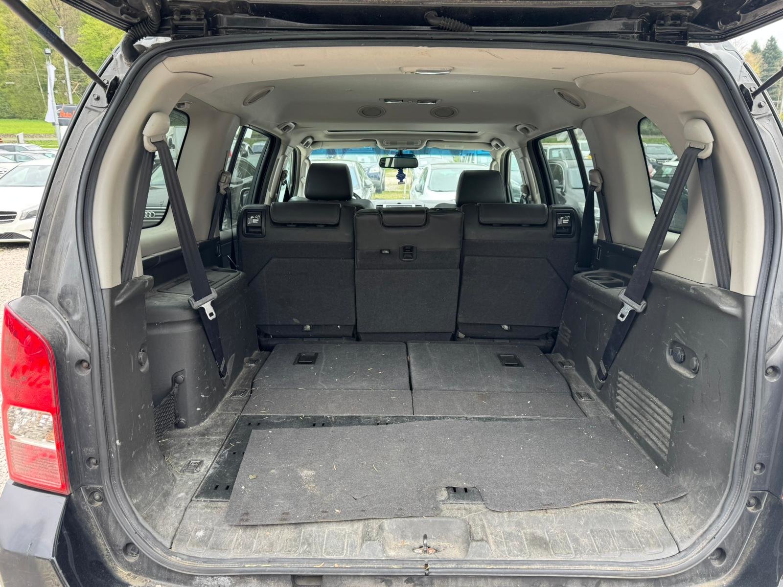 NISSAN Pathfinder 2.5 dCi LE, Diesel, Occasion / Gebraucht, Handschaltung - 7
