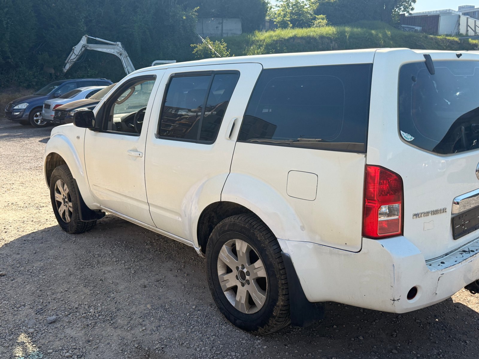 NISSAN Pathfinder 2.5 dCi LE, Diesel, Occasion / Gebraucht, Handschaltung - 6