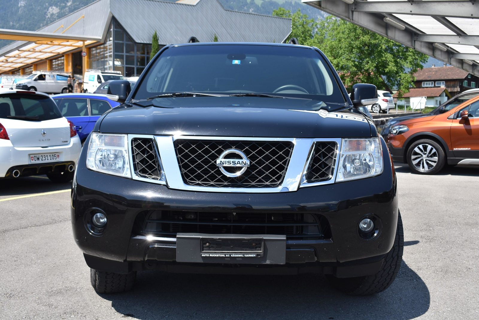 NISSAN Pathfinder 2.5 dCi Platinum, Diesel, Second hand / Used, Automatic - 3