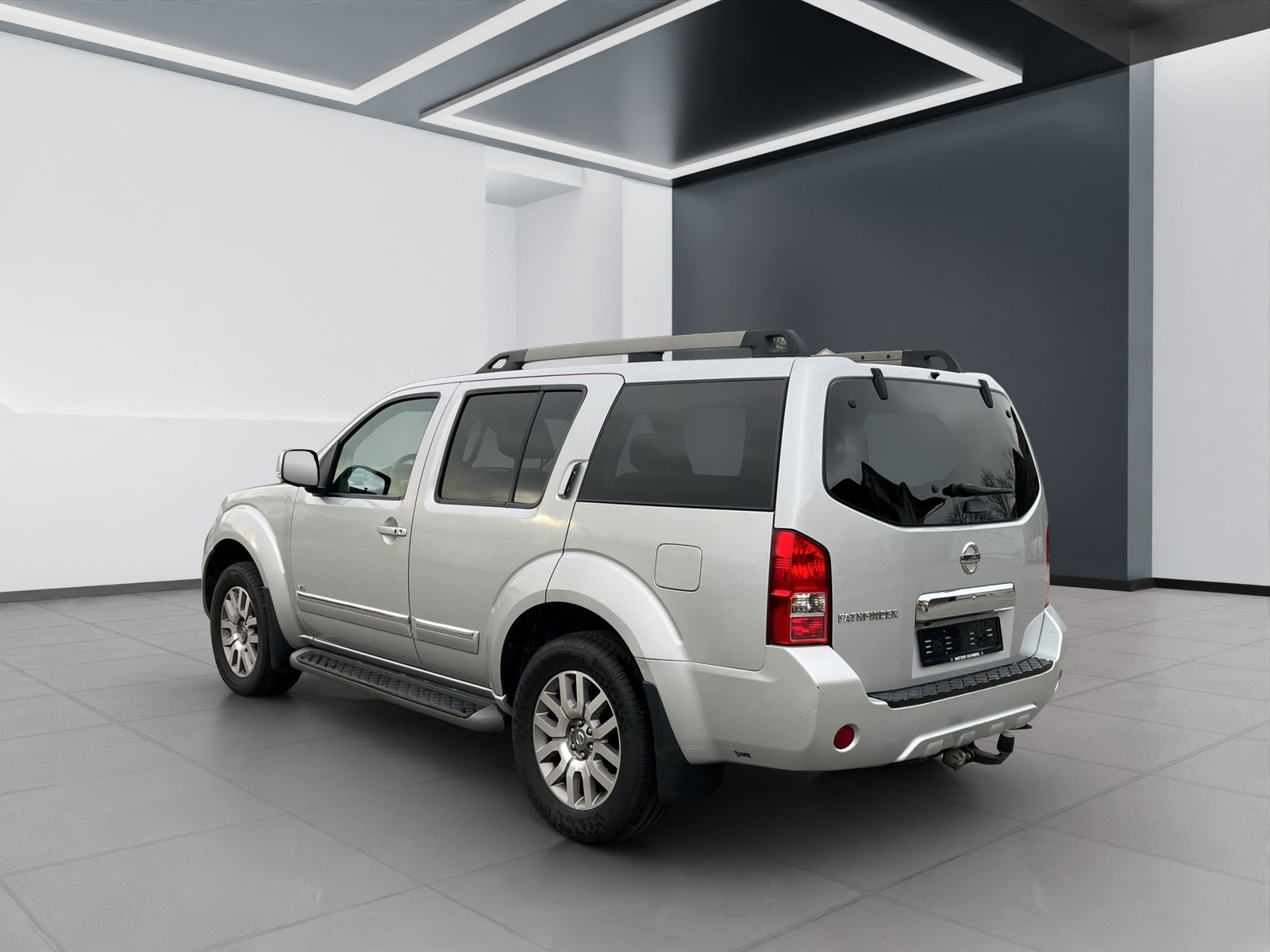 NISSAN Pathfinder 3.0 V6 dCi LE 7-Plätzer, Diesel, Occasion / Gebraucht, Automatik - 3