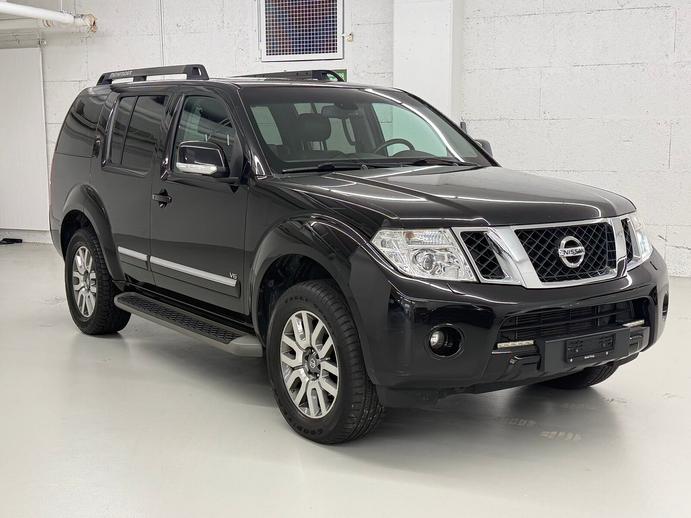 NISSAN Pathfinder 3.0 dCi LE Automatic, Diesel, Occasioni / Usate, Automatico