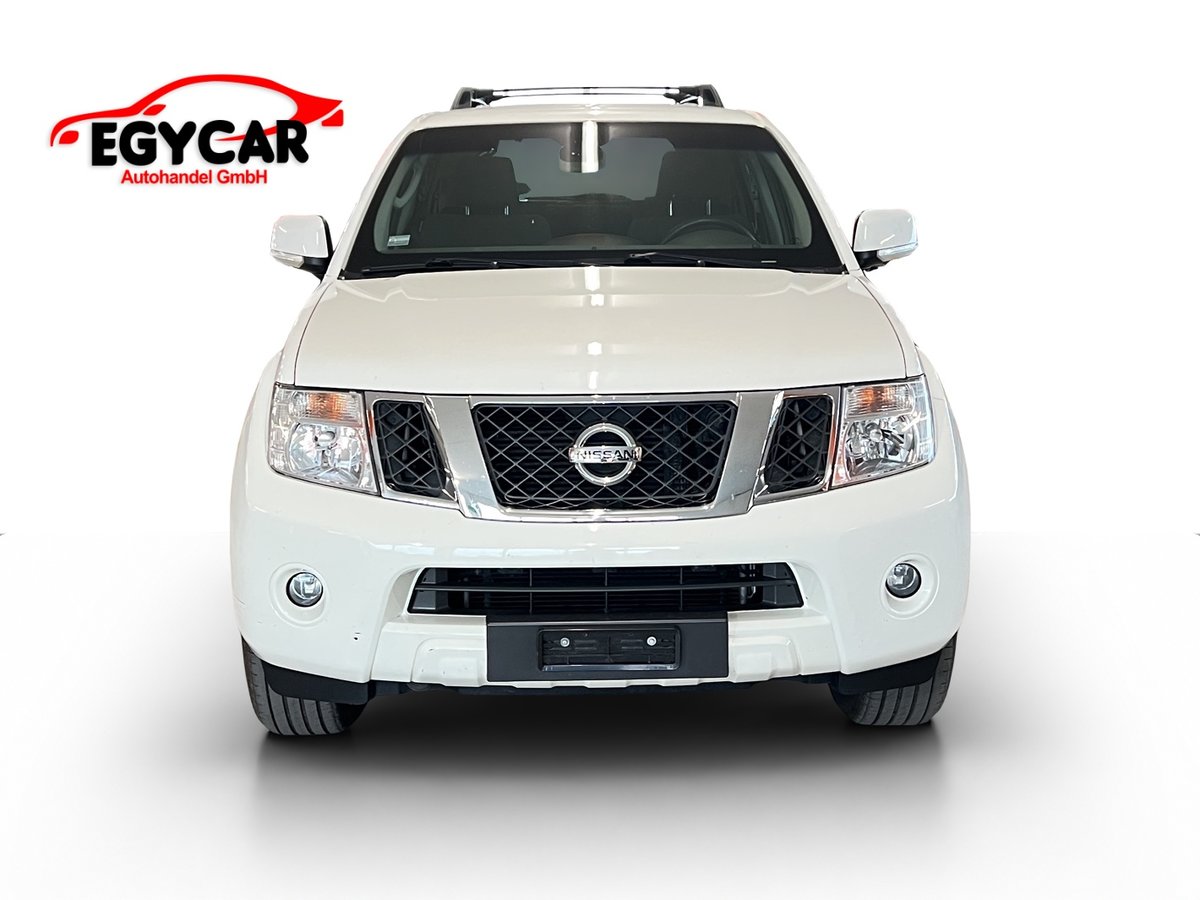 NISSAN Pathfinder 2.5 dCi SE Automatic