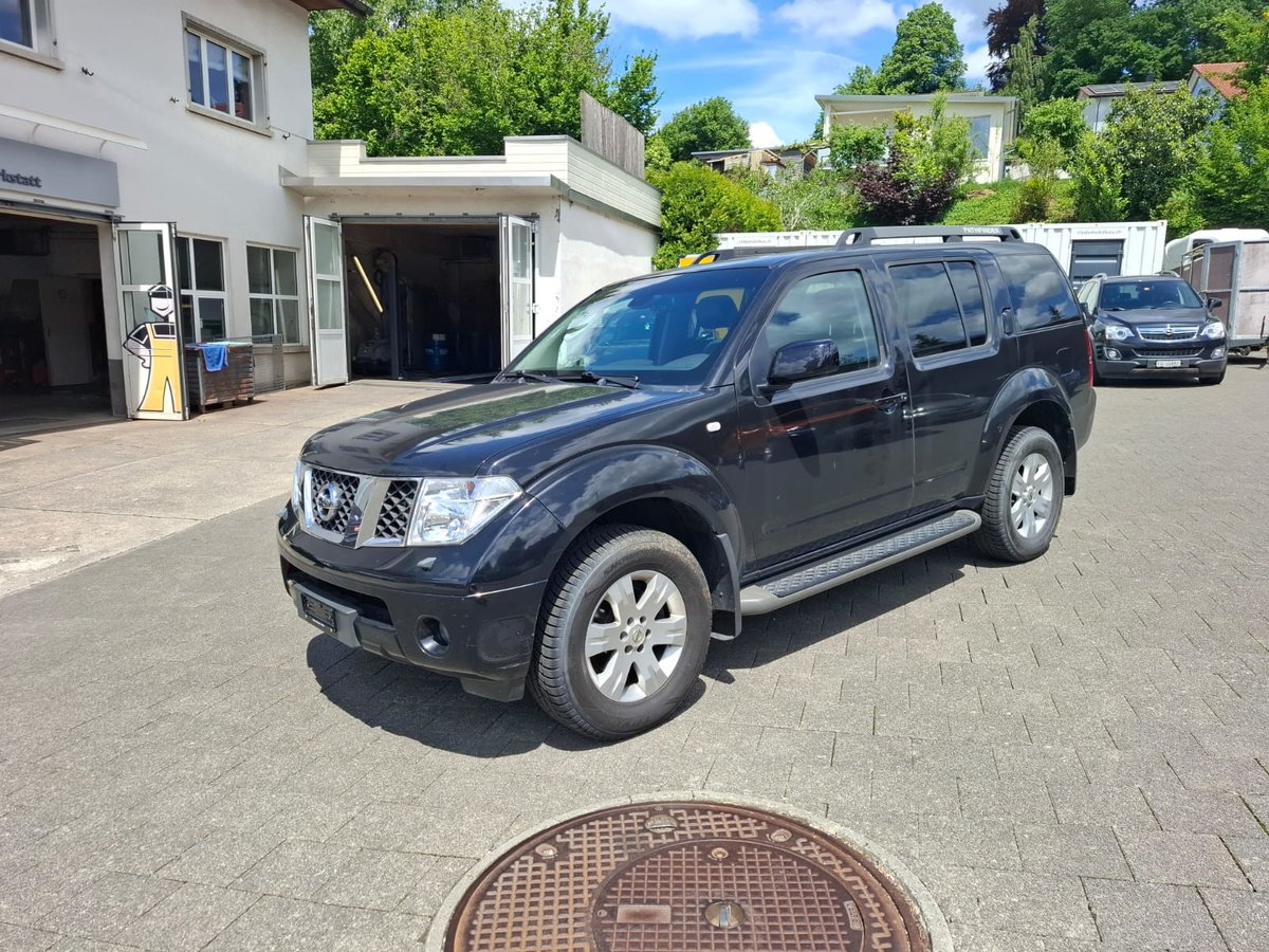 NISSAN PATHFINDER