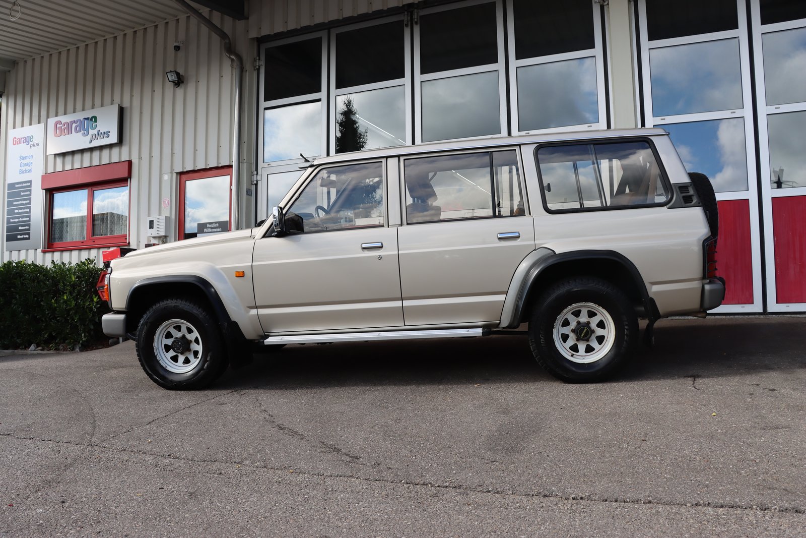 NISSAN Patrol GR 2.8 DL Wagon, Diesel, Occasion / Gebraucht, Handschaltung - 6