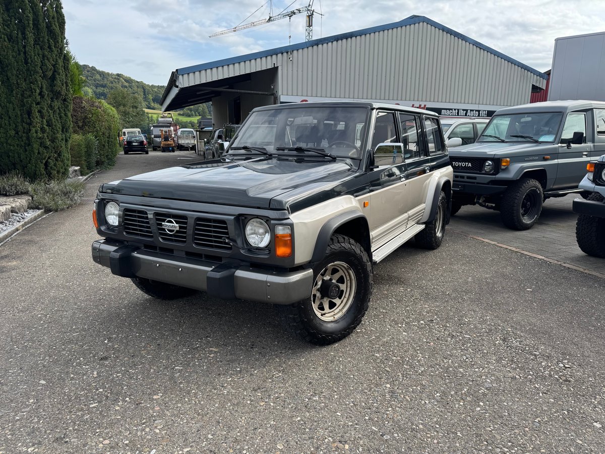 NISSAN Patrol 2.8 D SLX Wagon, Diesel, Second hand / Used, Manual - 2