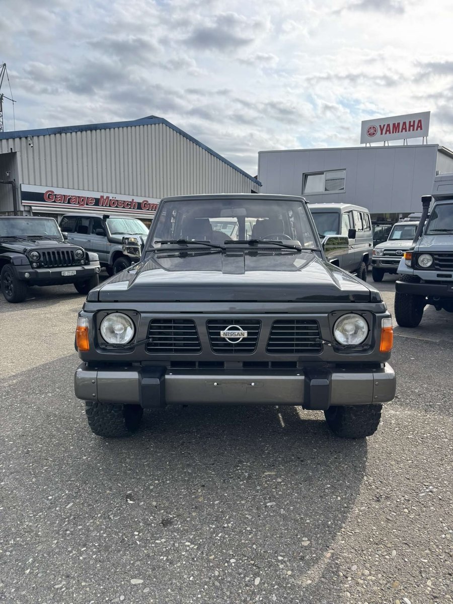 NISSAN Patrol 2.8 D SLX Wagon, Diesel, Second hand / Used, Manual - 3
