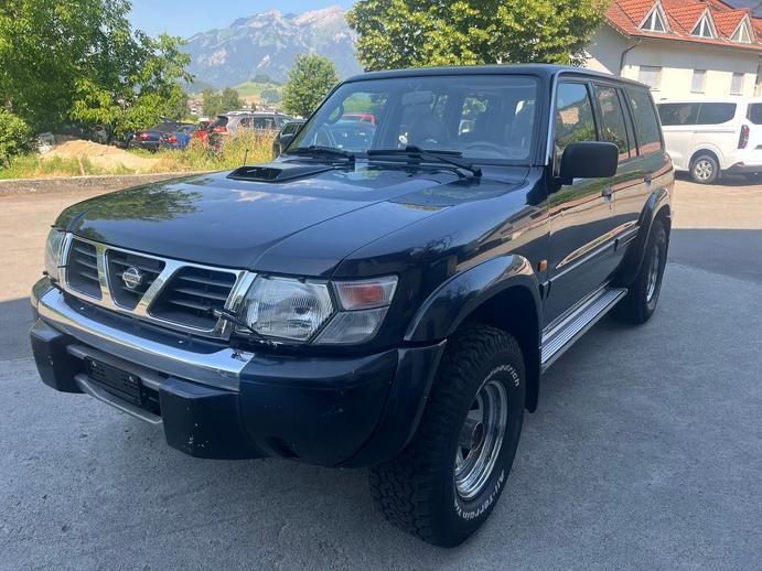 NISSAN Patrol 3.0 Di Luxury Wagon, Diesel, Occasion / Gebraucht, Automatik