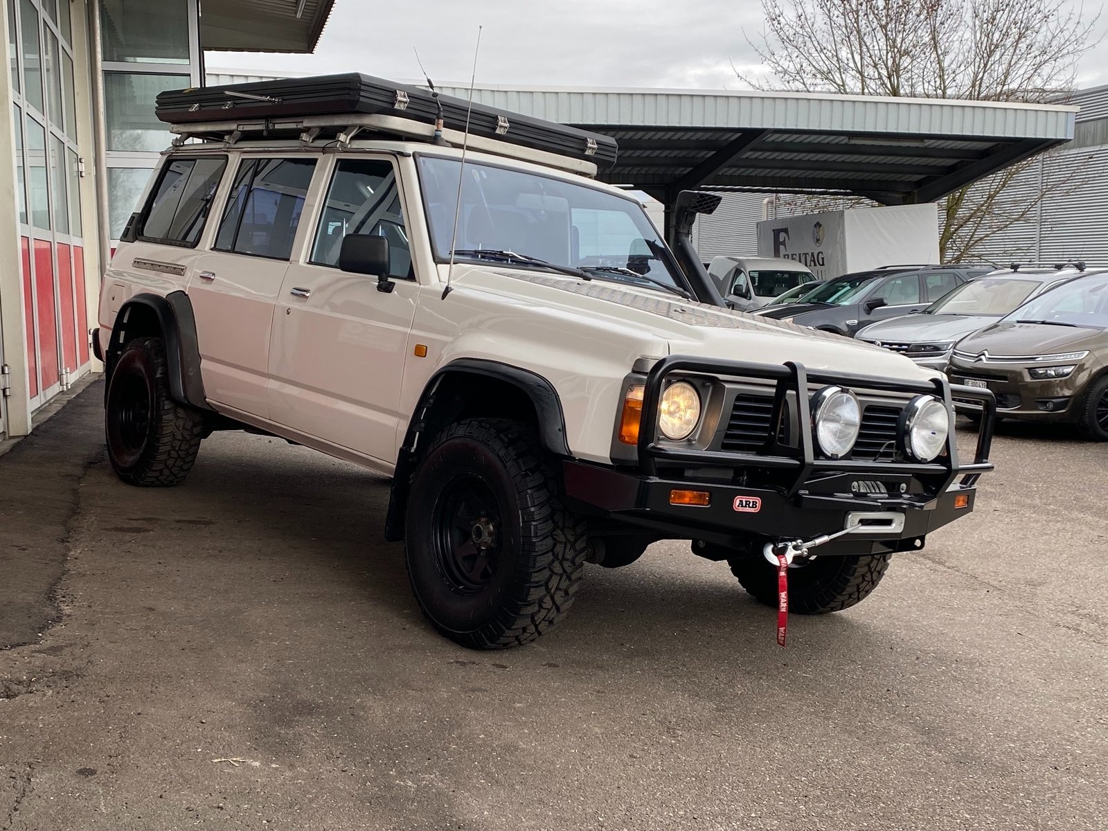 NISSAN Patrol GR 2.8 DL Wagon, Diesel, Occasion / Utilisé, Manuelle - 4