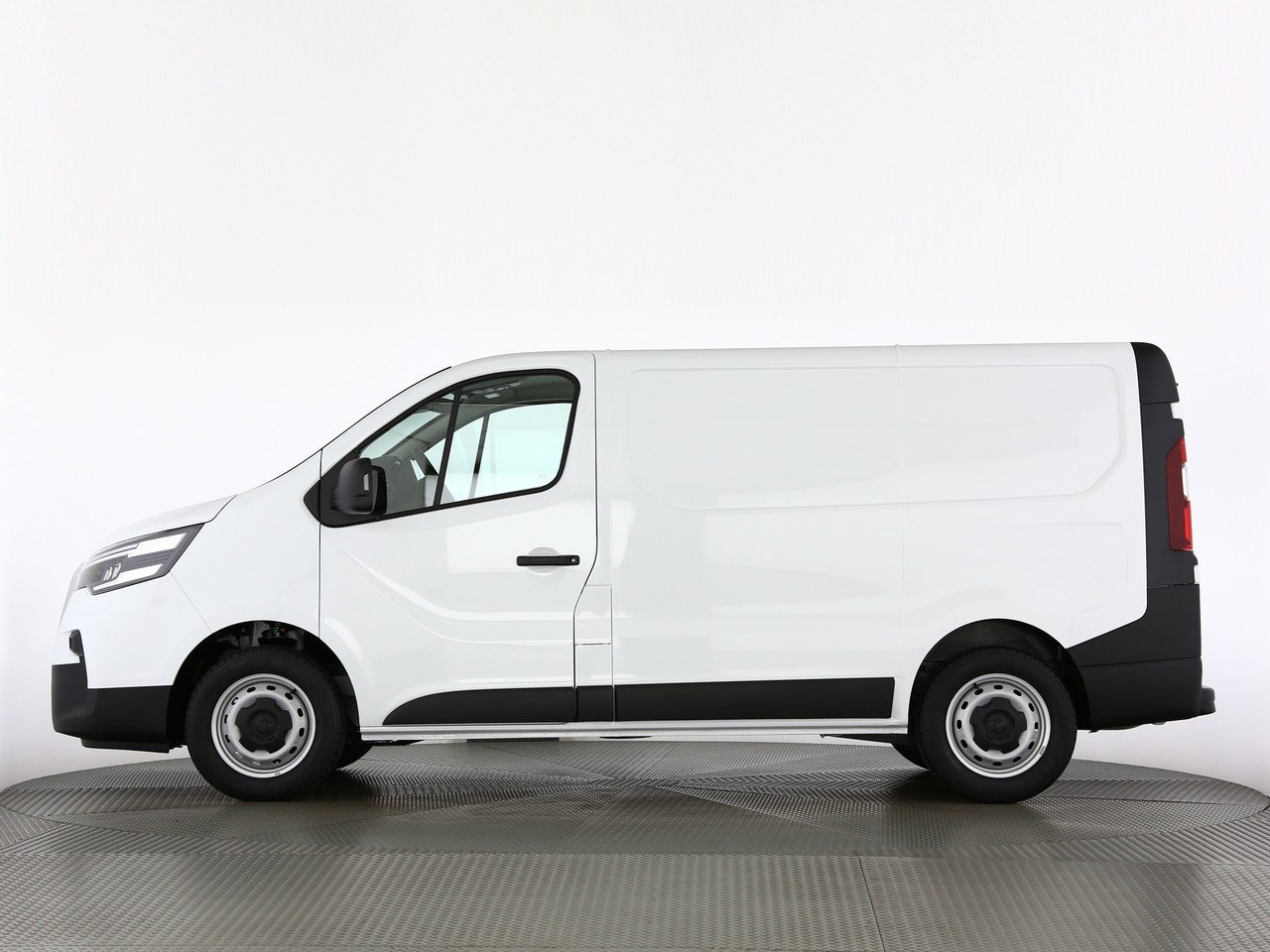 NISSAN Van L1H1 150 E6e 6DCT N-Connecta, Diesel, Auto nuove, Manuale - 3