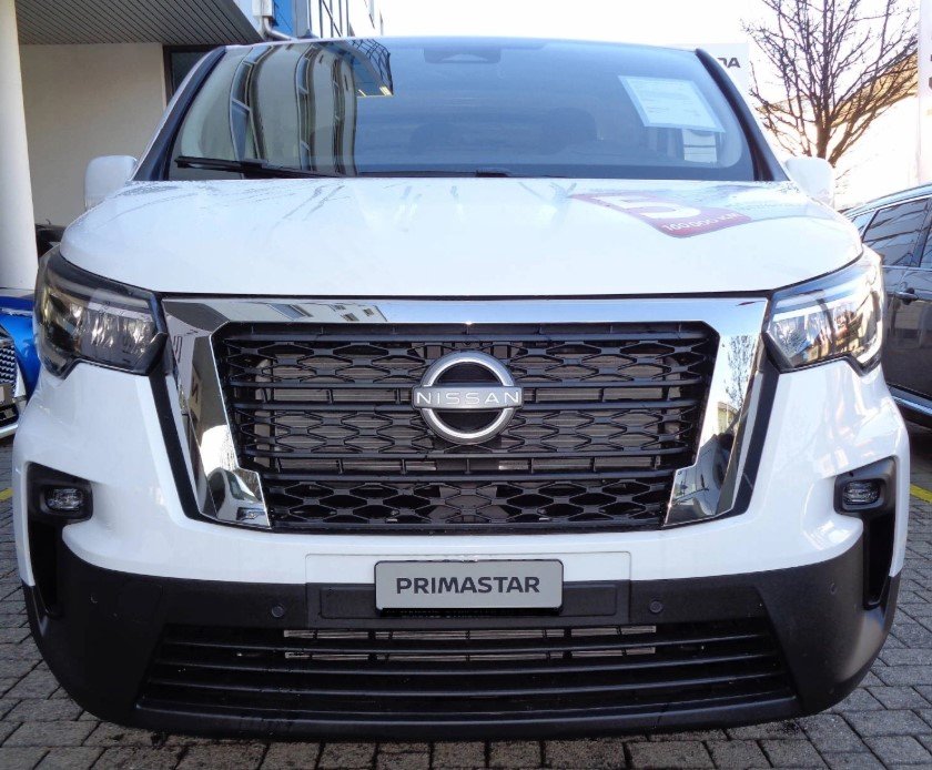 NISSAN Primastar Kaw. 3.0 t L1 H1 2.0 N-Connecta, Diesel, Ex-demonstrator, Automatic