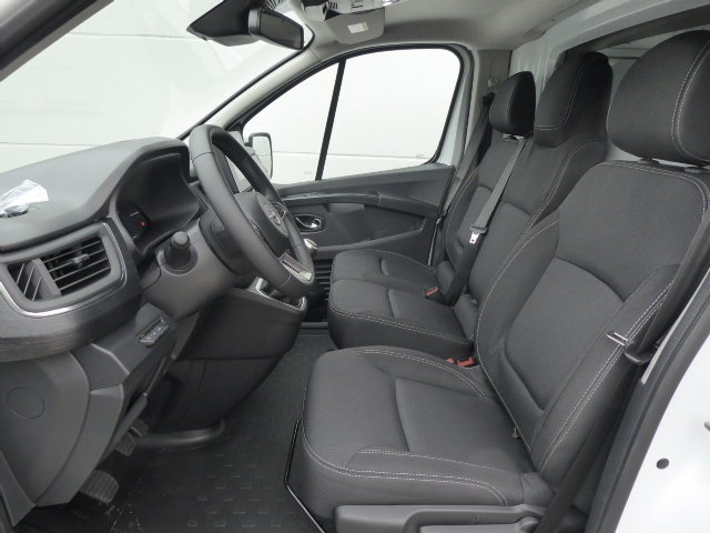NISSAN Primastar Kaw. 3.0 t L1 H1 2.0 dCi Acenta, Diesel, Vorführwagen, Handschaltung - 5