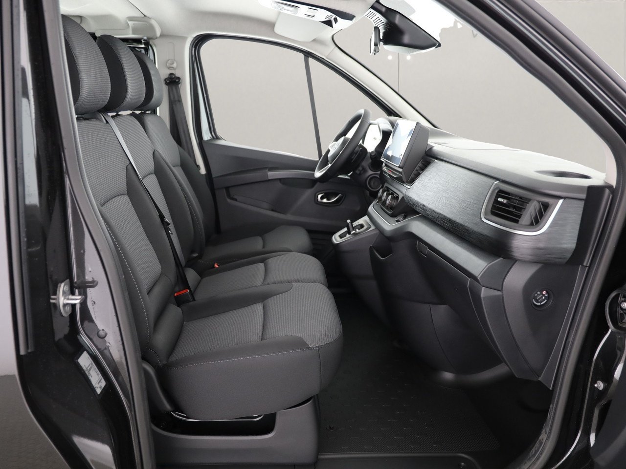 NISSAN Primastar Kombi 2.8 t L1 H1 2., Diesel, Neuwagen, Automatik - 7