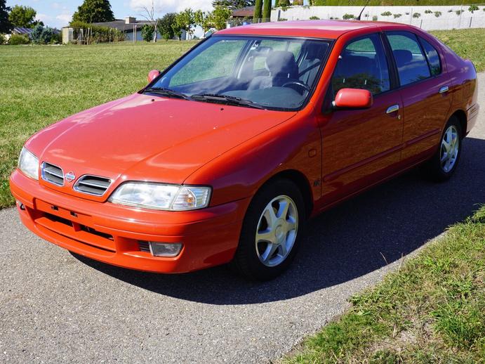 NISSAN Primera 2.0 SE, Benzin, Occasion / Gebraucht, Handschaltung