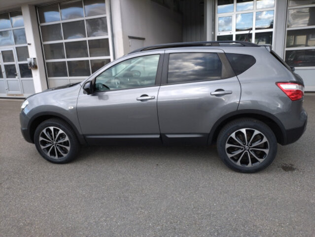 NISSAN Qashqai 2.0 4WD 360, Second hand / Used, Manual - 2