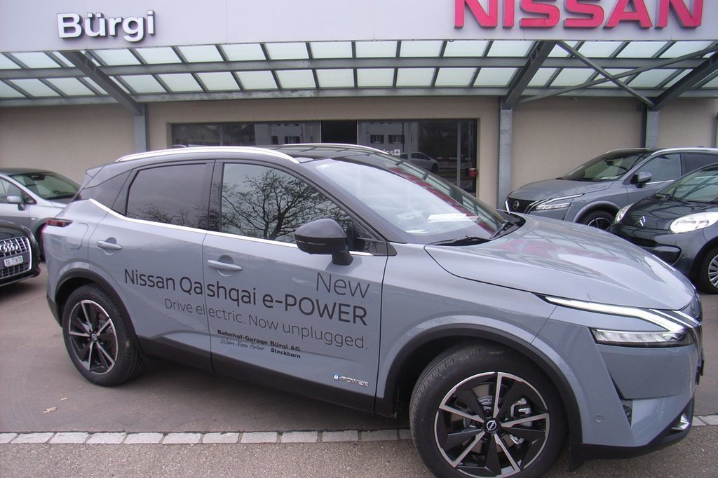 NISSAN Qashqai 1.5 VC-T Tekna