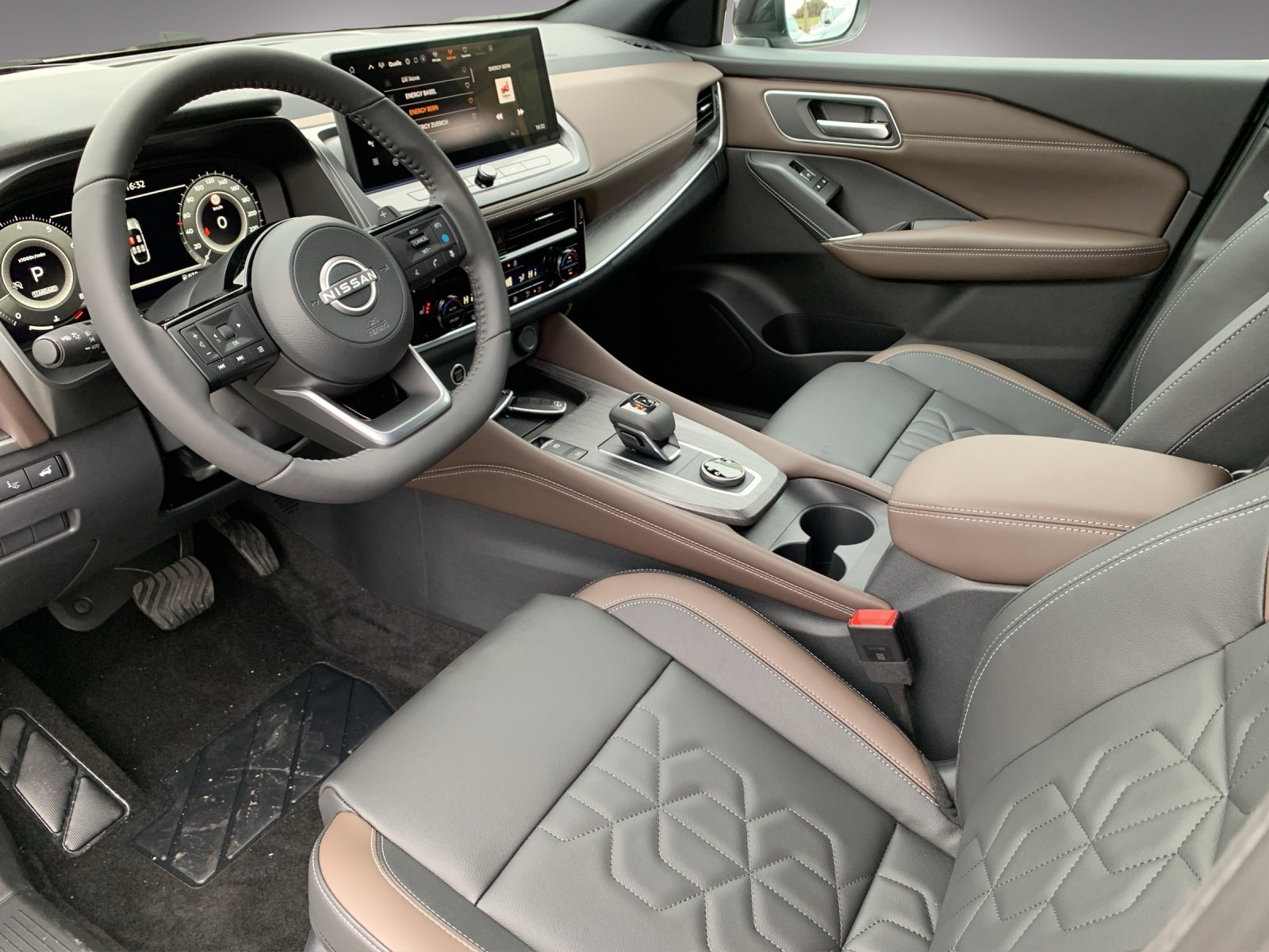 NISSAN Qashqai 1.3 DIG-T 158 Tekna+ 4x4, Mild-Hybrid Benzin/Elektro, Neuwagen, Automatik - 6