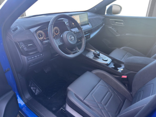 NISSAN Qashqai 1.3MHEV N-De. 4x4, Mild-Hybrid Benzin/Elektro, Neuwagen, Automatik - 6