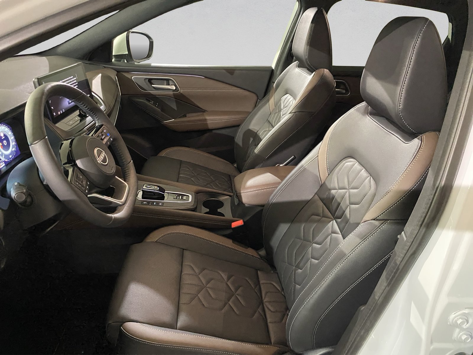 NISSAN Qashqai 1.5 VC-T e-Power Tekna, Benzina, Auto nuove, Automatico - 6