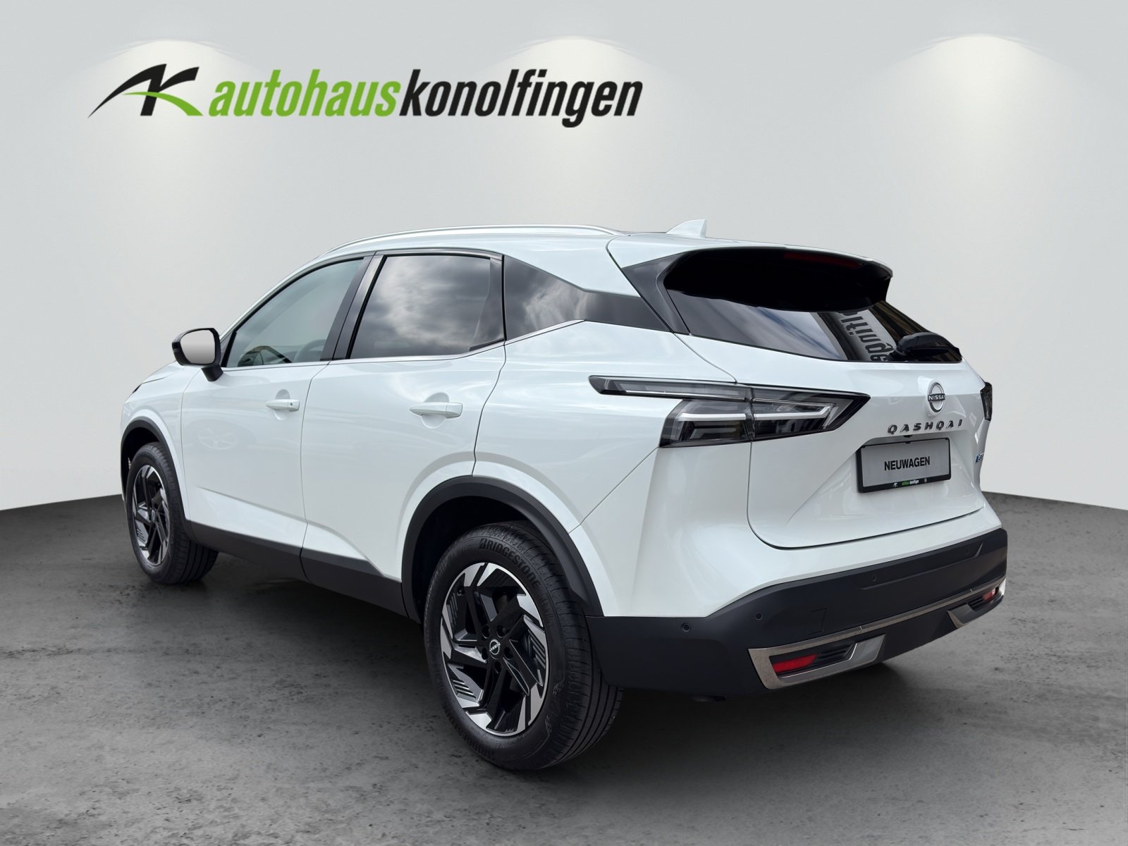 NISSAN Qashqai 1.5 VC-T N-Connecta, Hybride Intégral Essence/Électricité, Voiture nouvelle, Automatique - 3