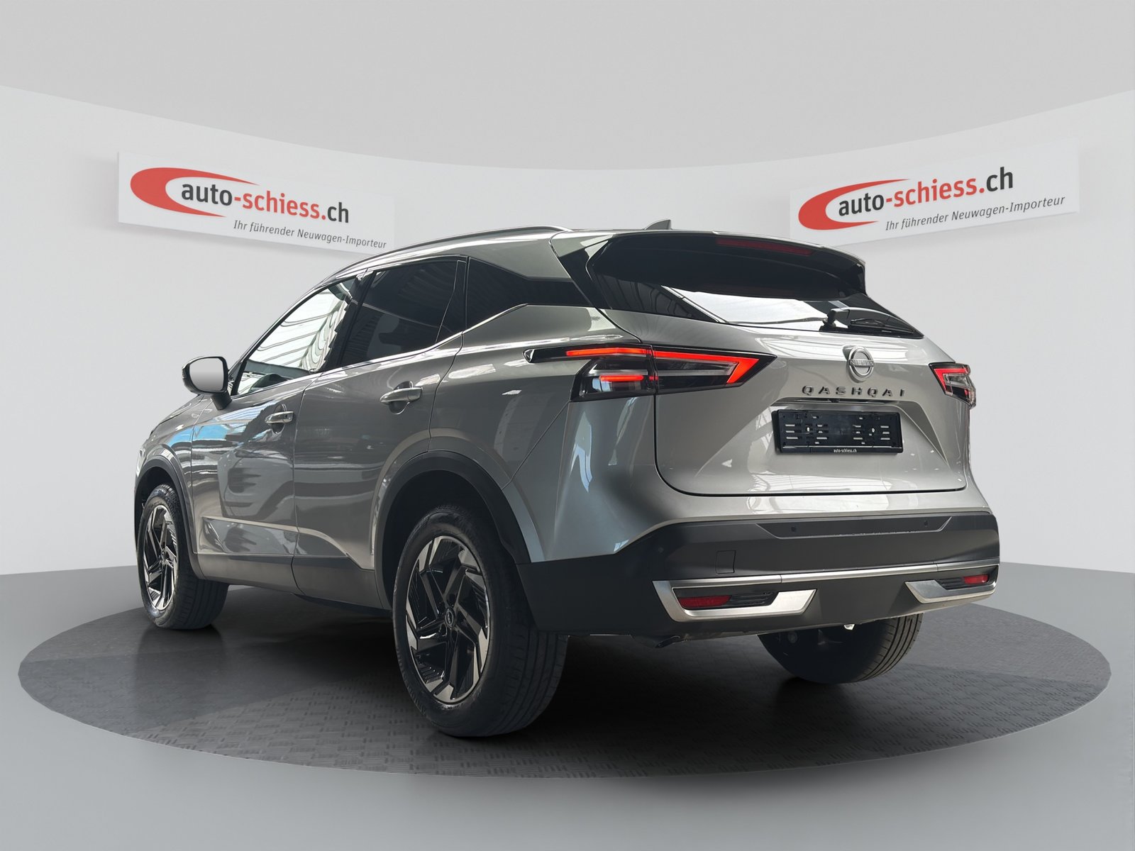 NISSAN Qashqai 1.3 DIG-T MHEV N-Connecta Xtronic, Mild-Hybrid Petrol/Electric, New car, Automatic - 3
