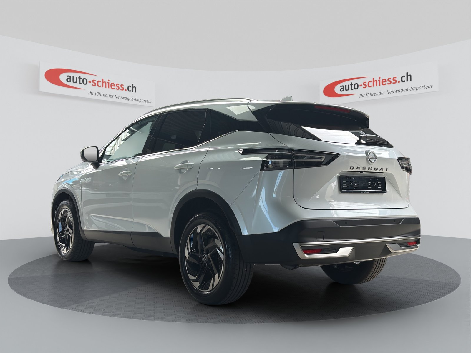 NISSAN Qashqai 1.3 DIG-T MHEV N-Connecta Xtronic, Mild-Hybrid Petrol/Electric, New car, Automatic - 3