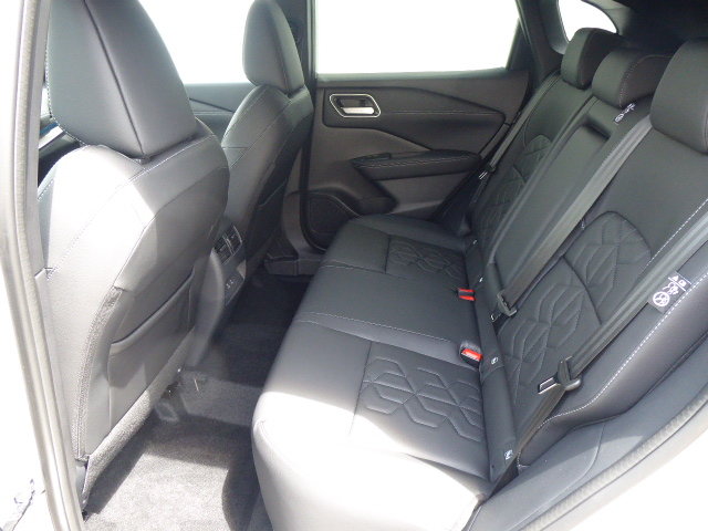NISSAN Qashqai 1.5 VC-T Tekna e-Power, Hybride Integrale Benzina/Elettrica, Auto nuove, Automatico - 7