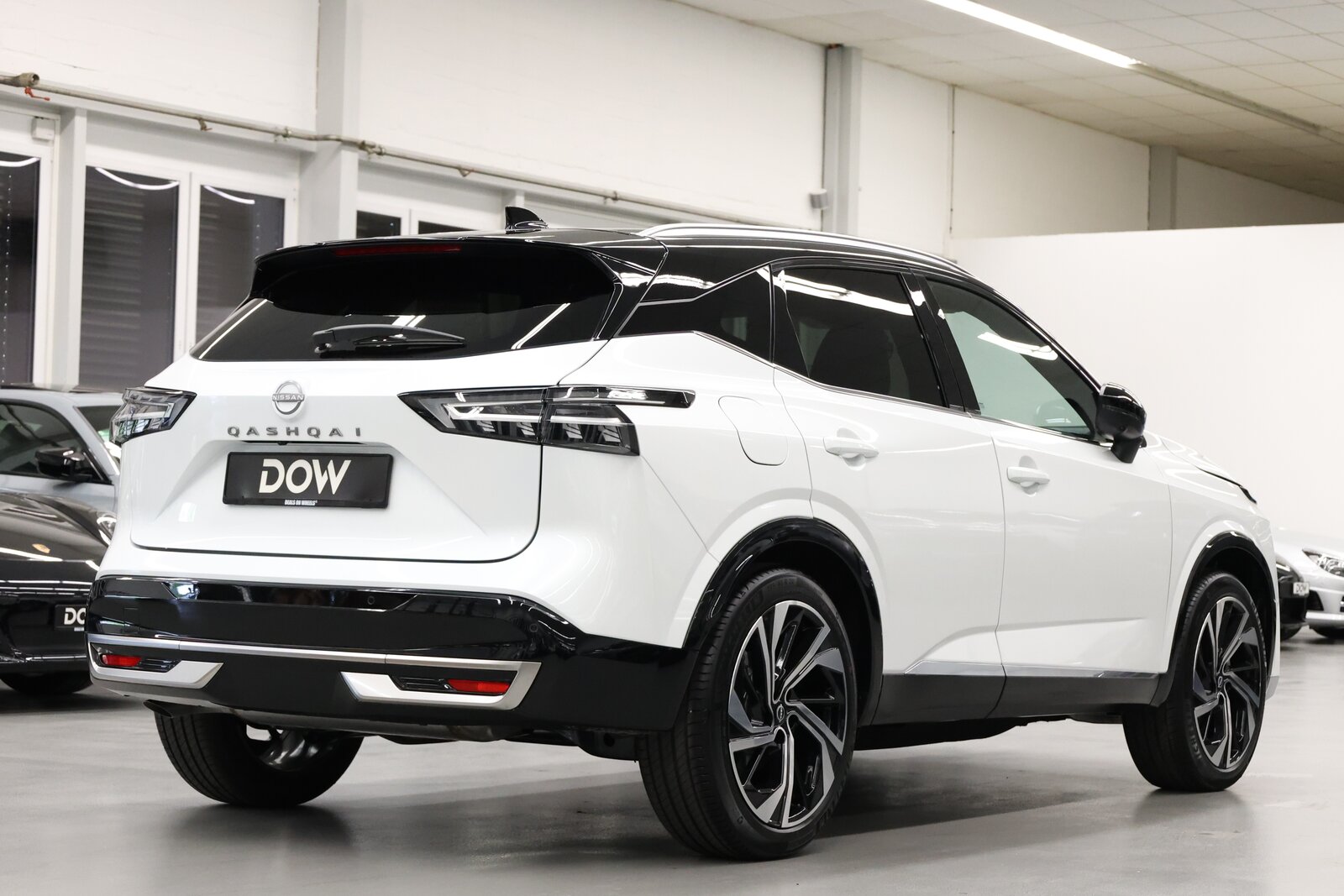 NISSAN Qashqai 1.3 DIG-T Tekna+ 4x4, Essence, Voiture nouvelle, Automatique - 7