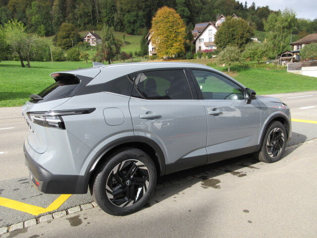NISSAN Qashqai 1.3 DIG-T N-Connecta 4x4, Mild-Hybrid Petrol/Electric, New car, Automatic - 4