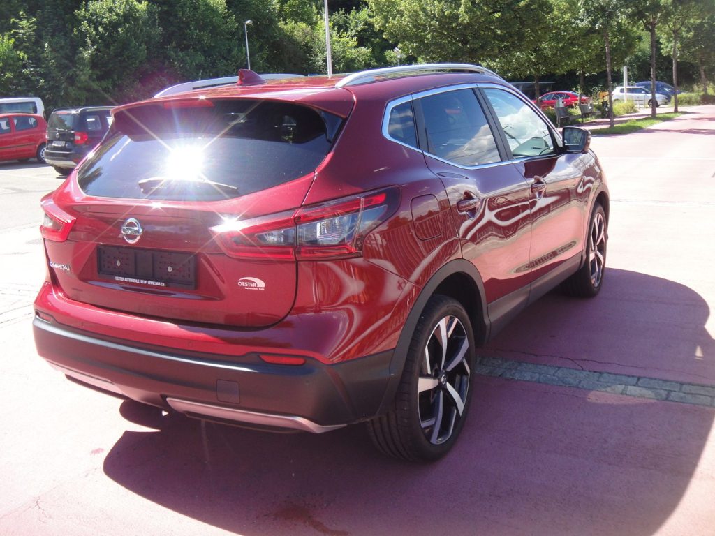 NISSAN QASHQAI 1.2 DIG-T Acenta, Petrol, Second hand / Used, Automatic - 3