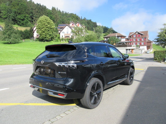 NISSAN Qashqai 1.5 VC-T Tekna, Voll-Hybrid Benzin/Elektro, Occasion / Gebraucht, Automatik - 3