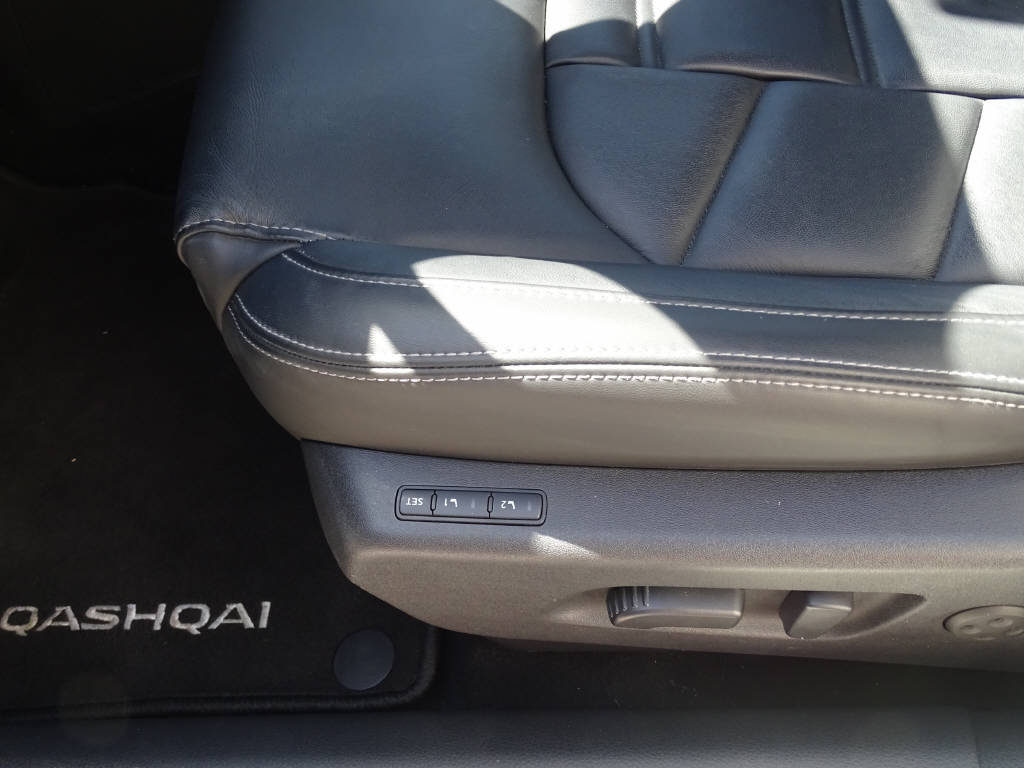 NISSAN Qashqai 1.7 dCi Tekna 4x4, Diesel, Occasioni / Usate, Automatico - 5