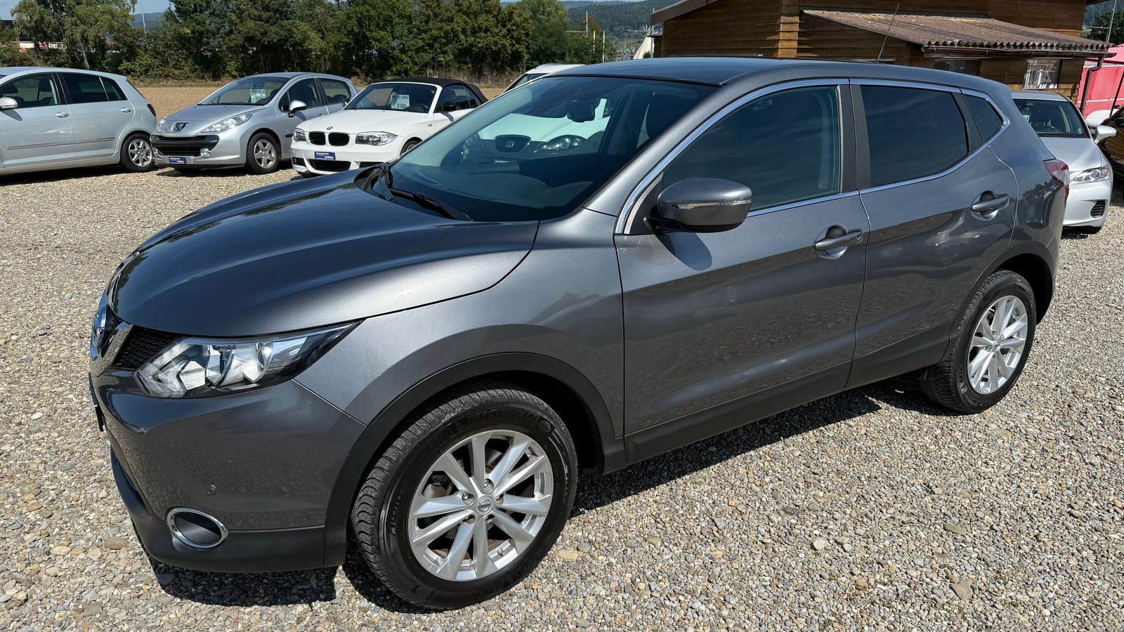 NISSAN Qashqai 1.2 DIG-T visia