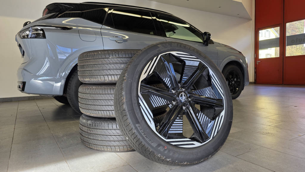 NISSAN Qashqai 1.3 DIG-T N-Design 4x4, Mild-Hybrid Benzin/Elektro, Occasion / Gebraucht, Automatik - 6