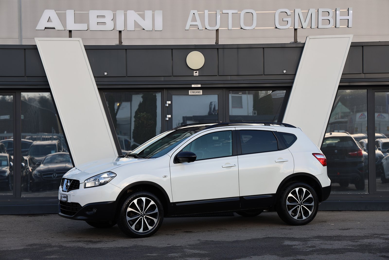 NISSAN Qashqai 1.6 dCi iStop 4WD 360