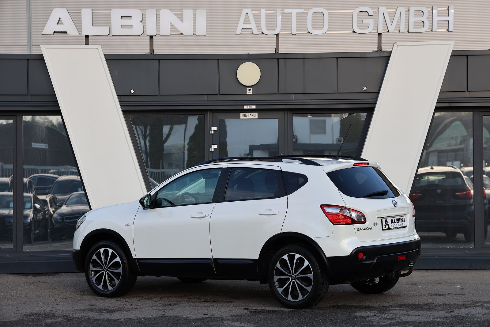 NISSAN Qashqai 1.6 dCi iStop 4WD 360, Diesel, Second hand / Used, Manual - 4