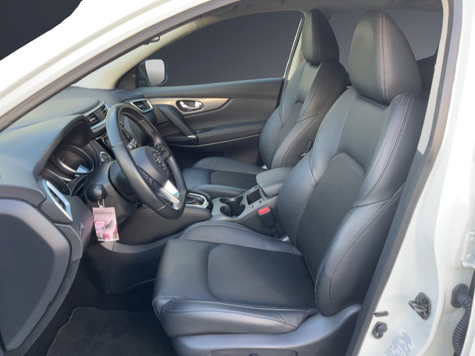 NISSAN Qashqai 1.3 DIG-T tekna, Petrol, Second hand / Used, Automatic - 7