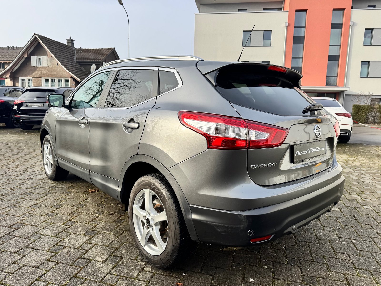 NISSAN Qashqai 1.6 DIG-T acenta, Essence, Occasion / Utilisé, Manuelle - 6