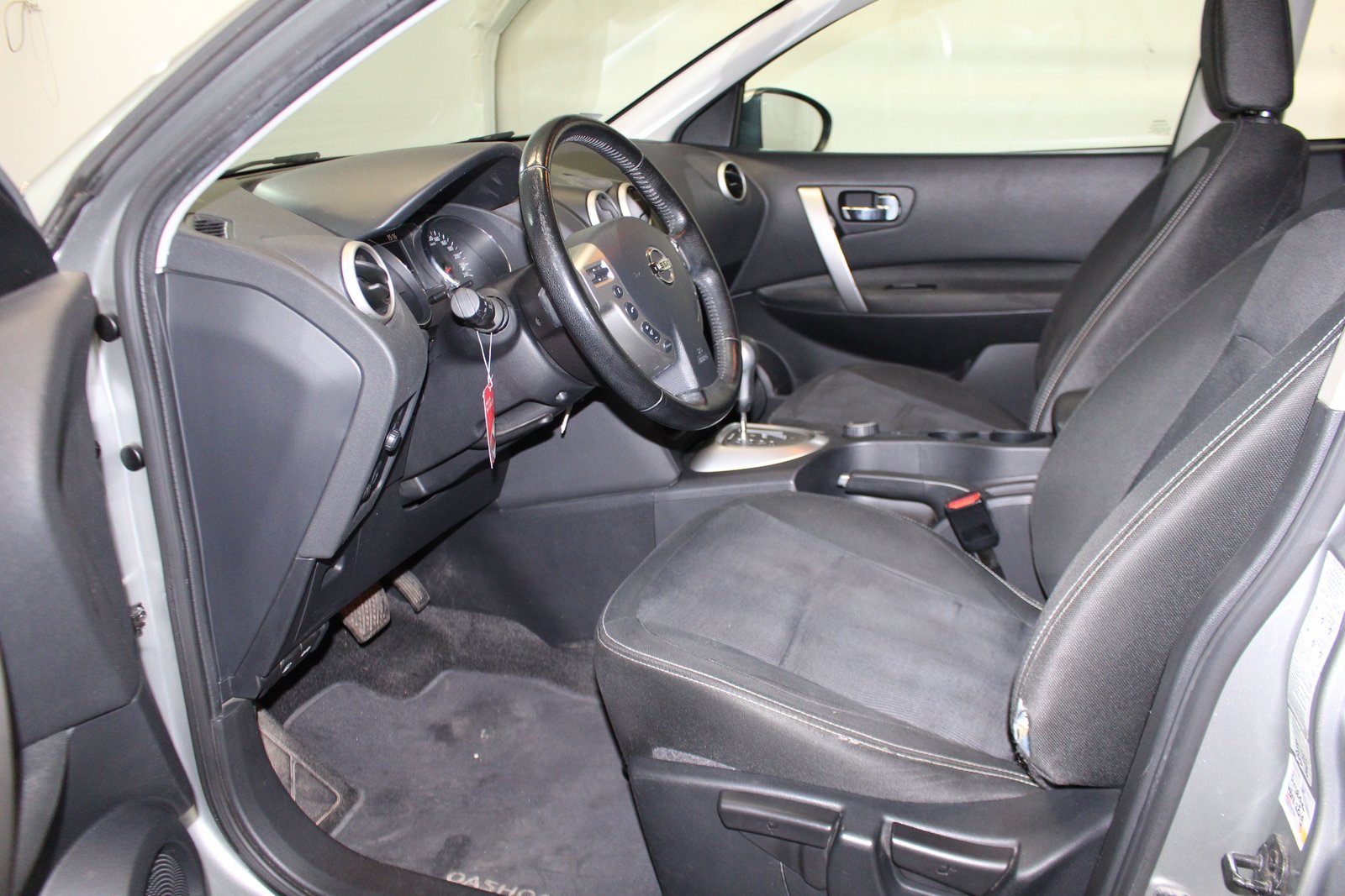 NISSAN Qashqai 2.0 16V Acenta 4x4, Essence, Occasion / Utilisé, Automatique - 7