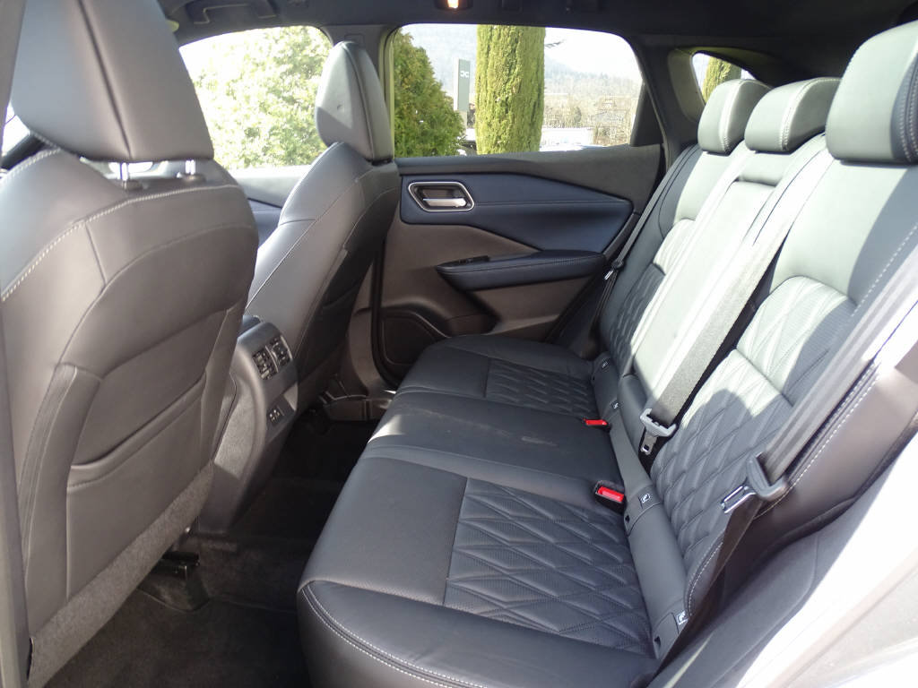 NISSAN Qashqai 1.5 VC-T Tekna+, Hybride Integrale Benzina/Elettrica, Occasioni / Usate, Automatico - 6