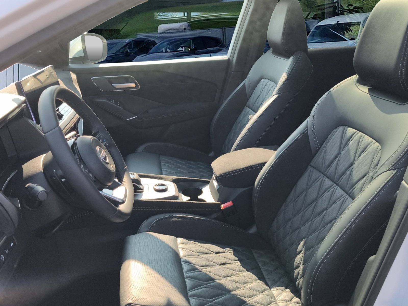 NISSAN Qashqai 1.3 DIG-T MHEV Tekna+ Xtronic 4x4, Mild-Hybrid Benzin/Elektro, Occasion / Gebraucht, Automatik - 7