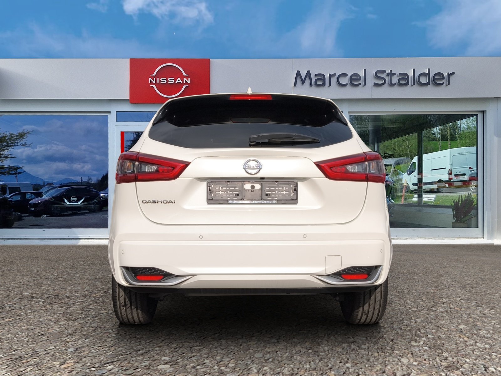 NISSAN Qashqai 1.3 DIG-T N-Tec DCT, Benzin, Occasion / Gebraucht, Automatik - 4