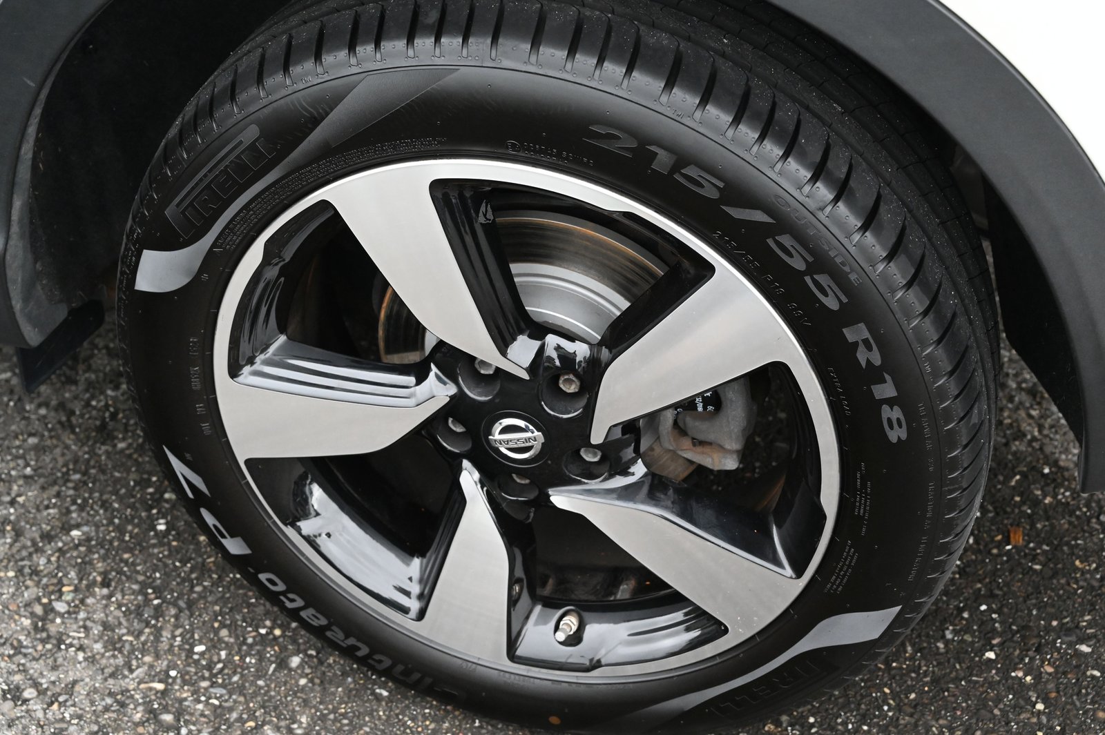 NISSAN Qashqai 1.6 dCi tekna ALL-MODE 4x4, Diesel, Occasion / Utilisé, Manuelle - 7