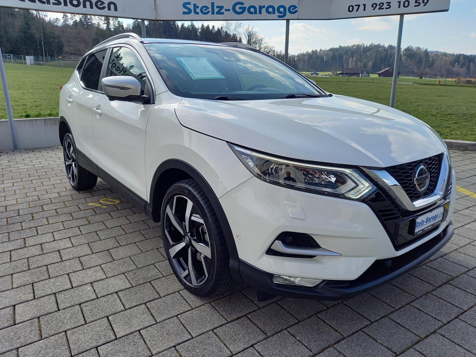NISSAN Qashqai 1.7 dCi Tekna+ 4x4, Diesel, Second hand / Used, Automatic - 4