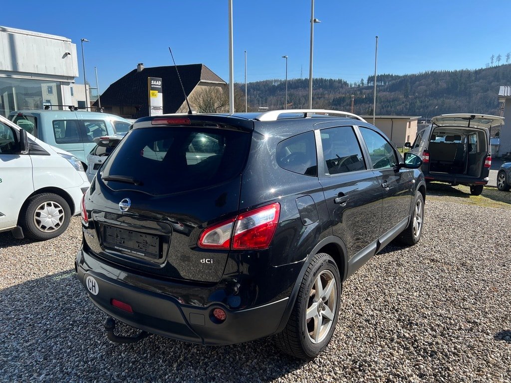 NISSAN Qashqai +2 2.0 dCi 4WD acenta Automatic, Diesel, Occasion / Gebraucht, Automatik - 6