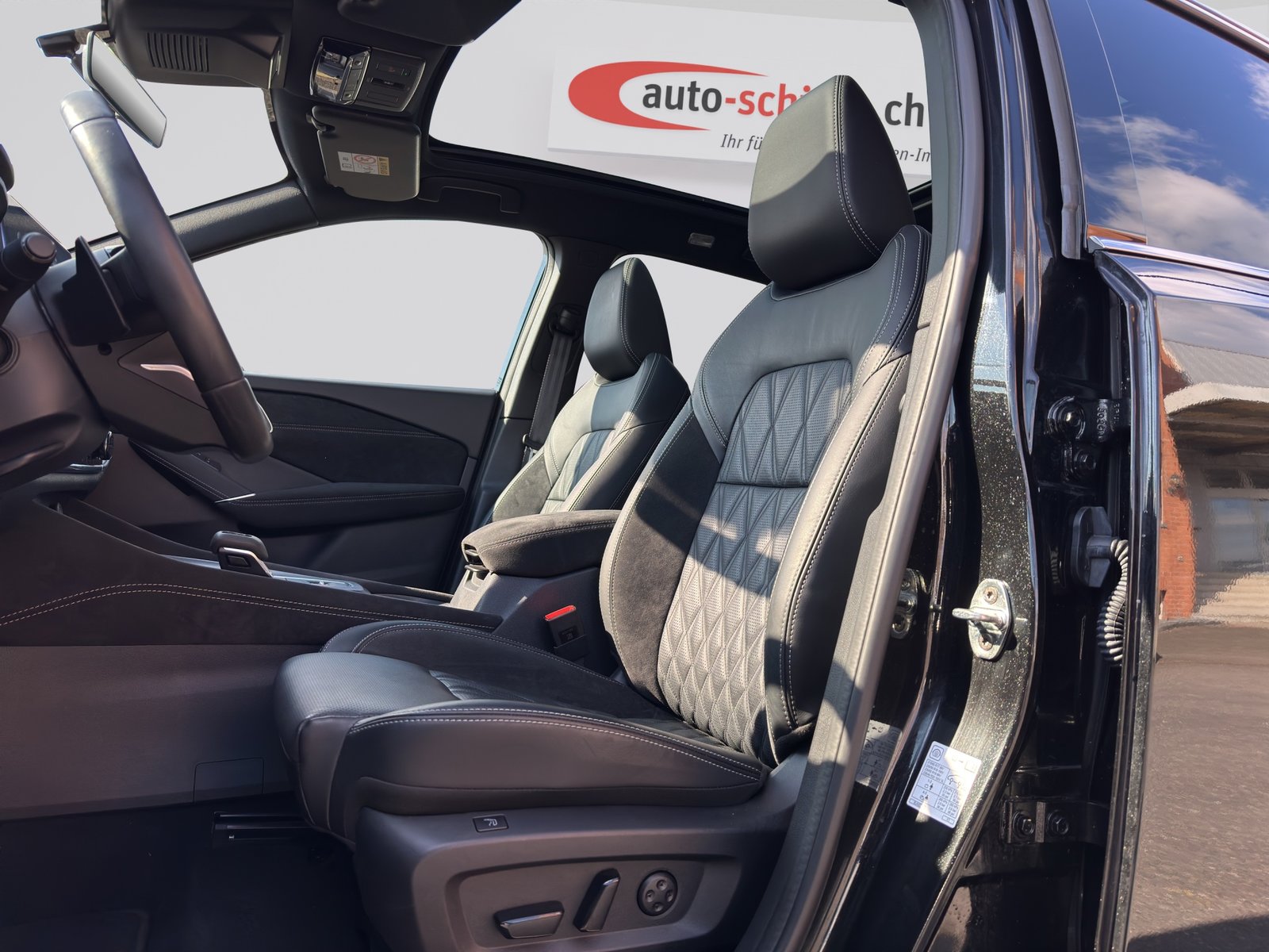 NISSAN Qashqai 1.3 DIG-T MHEV Tekna+ Xtronic, Hybride Léger Essence/Électricité, Occasion / Utilisé, Automatique - 6
