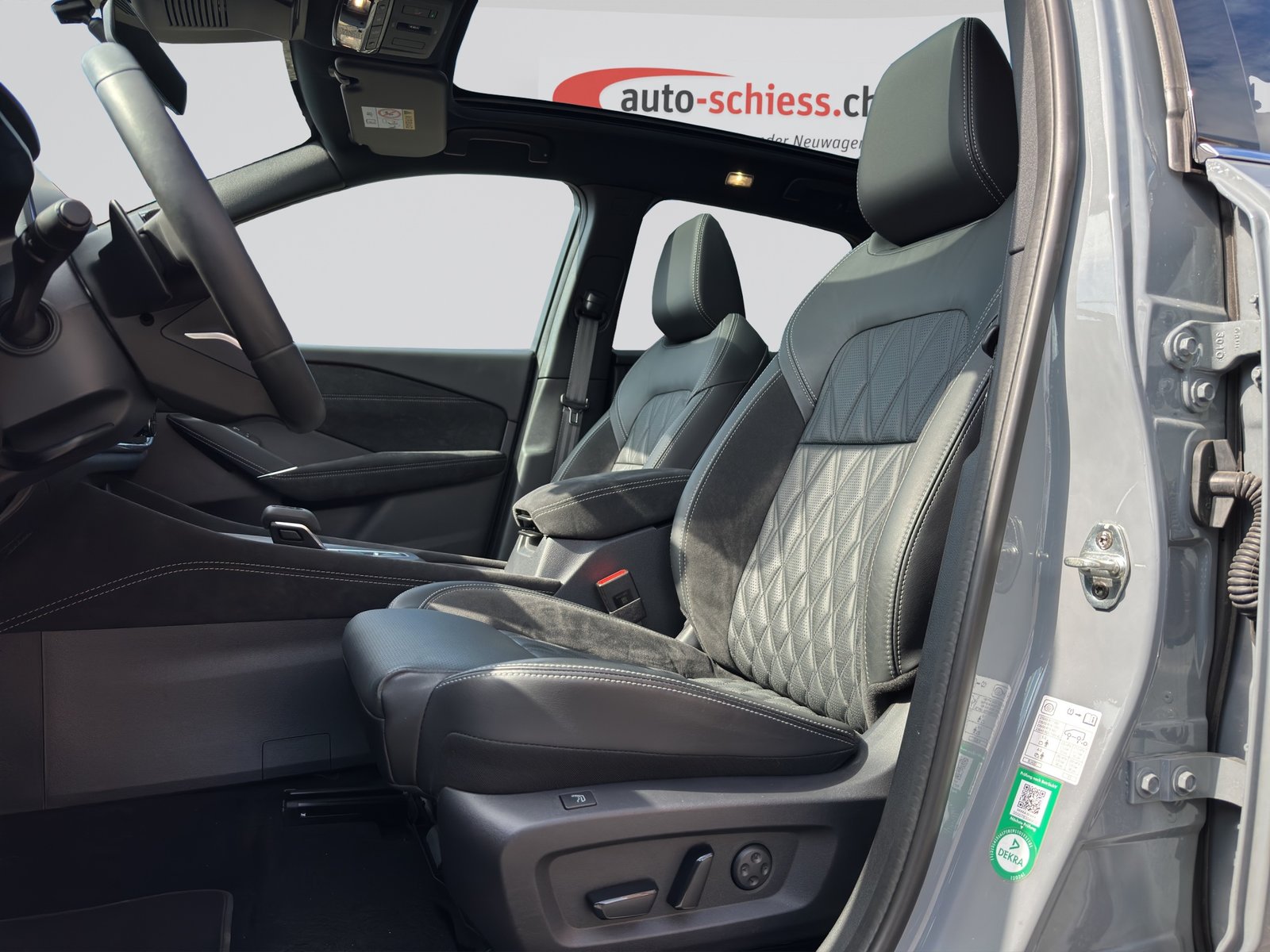 NISSAN Qashqai 1.3 DIG-T MHEV Tekna+ Xtronic, Hybride Léger Essence/Électricité, Occasion / Utilisé, Automatique - 6