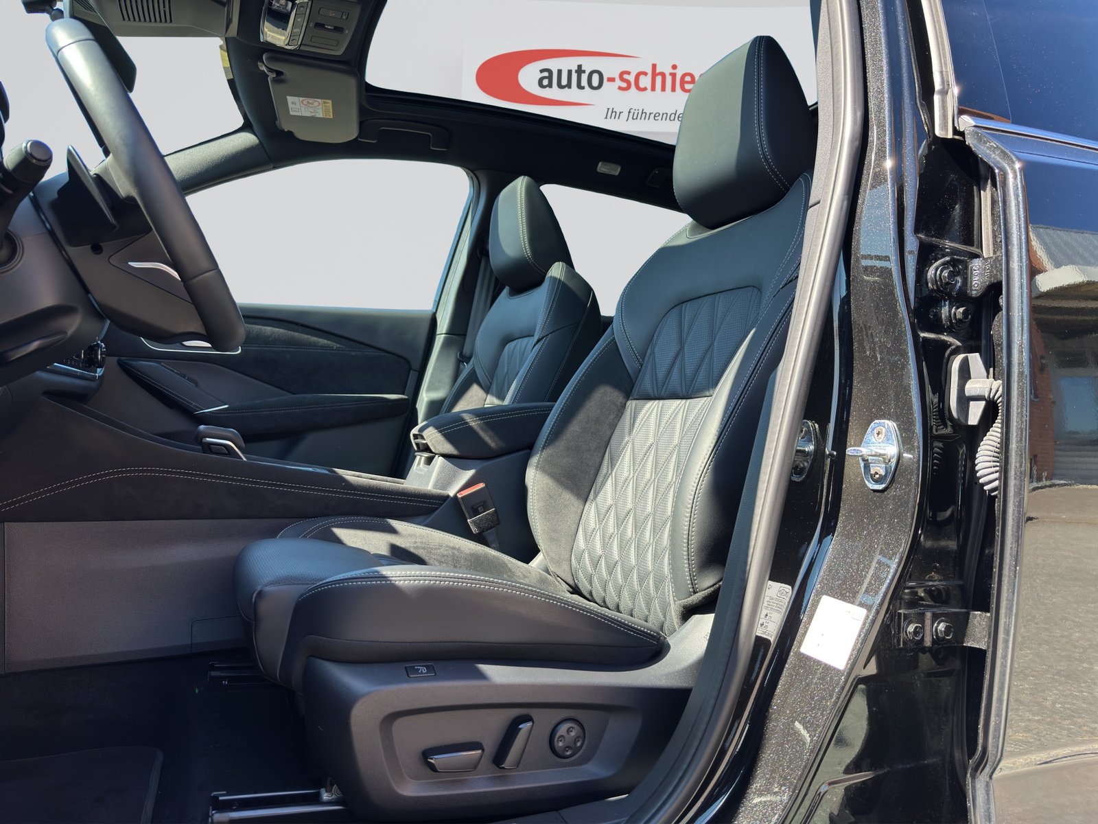 NISSAN Qashqai 1.3 DIG-T MHEV Tekna+ Xtronic, Hybride Léger Essence/Électricité, Occasion / Utilisé, Automatique - 6