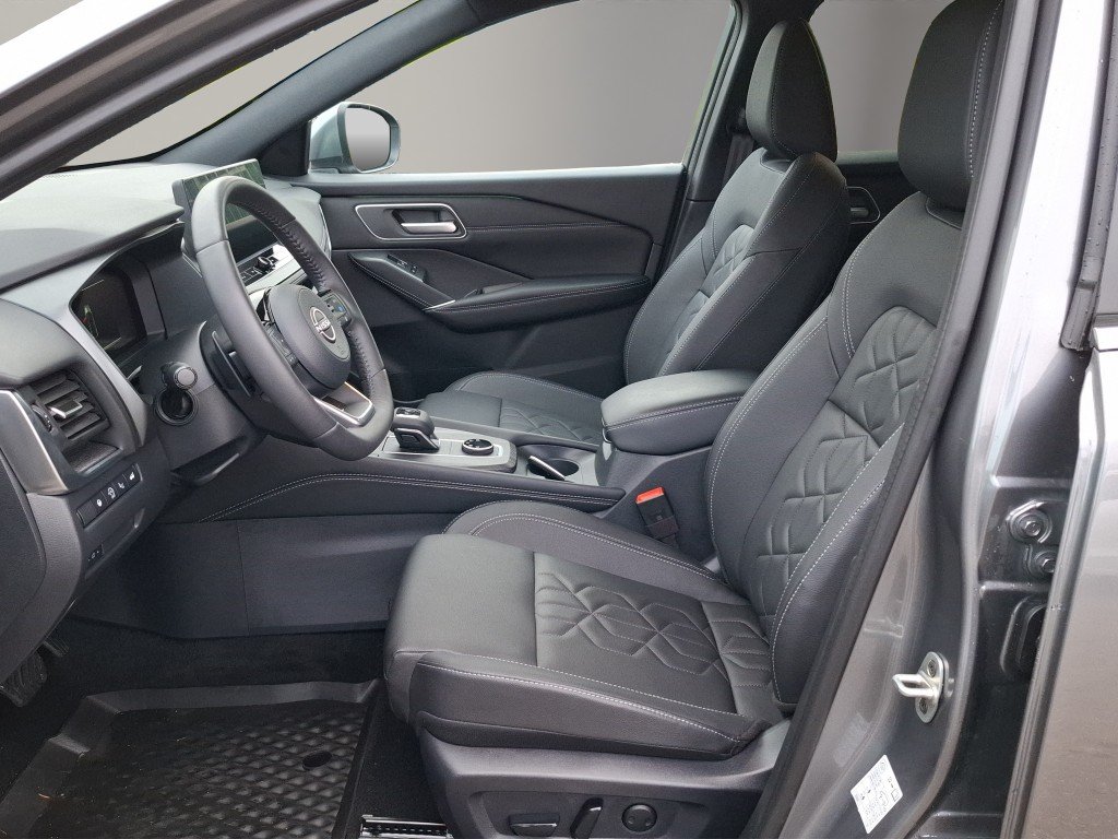 NISSAN Qashqai 1.3 DIG-T Tekna 4x4, Mild-Hybrid Benzin/Elektro, Occasion / Gebraucht, Automatik - 4