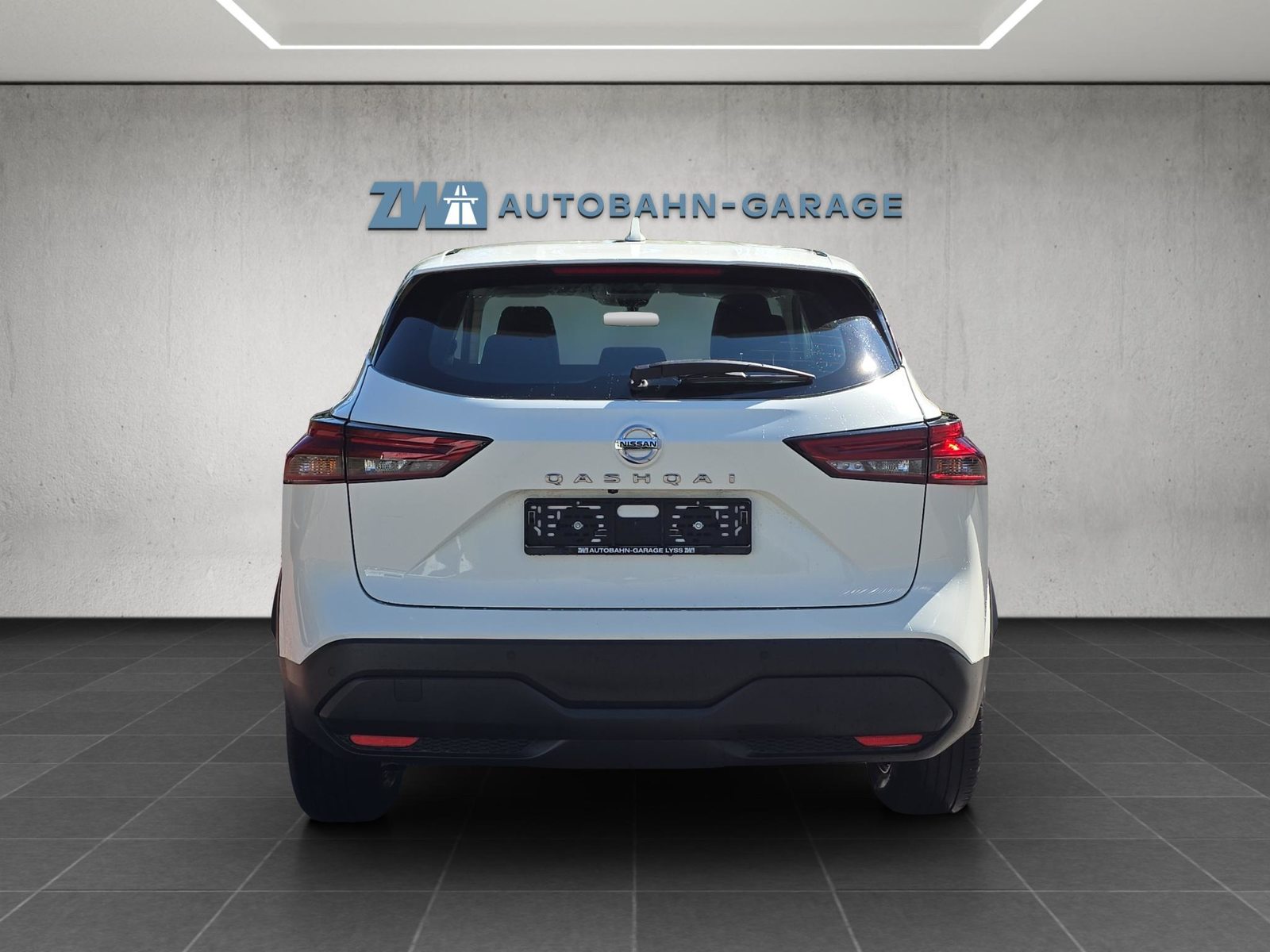 NISSAN Qashqai 1.3 DIG-T 158 Acenta, Mild-Hybrid Petrol/Electric, Second hand / Used, Automatic - 4