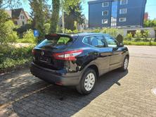 NISSAN Qashqai 1.2 DIG-T visia, Benzin, Occasion / Gebraucht, Handschaltung - 4
